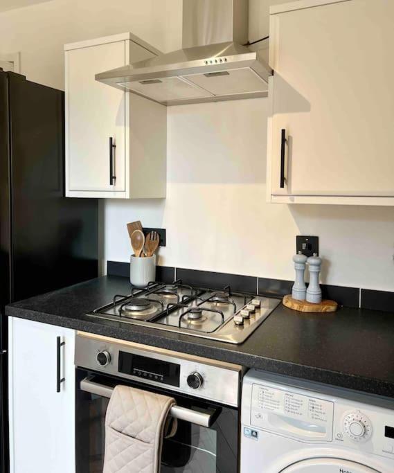 The Nook - Cosy Coastal Retreat Near Sandbanks Poole Exteriör bild